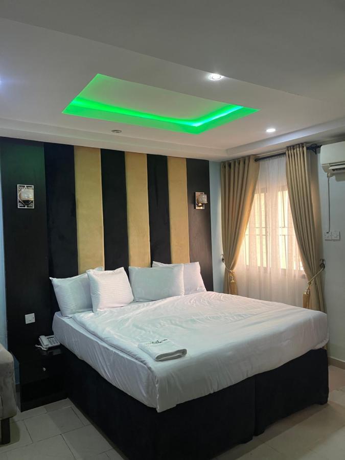 Alluring View Hotel - Allen Avenue 拉各斯 外观 照片